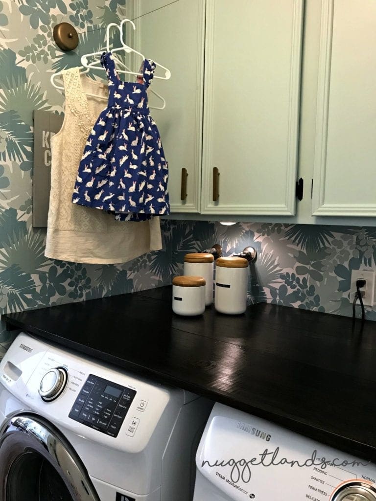 Laundry Room Makeover DIY
